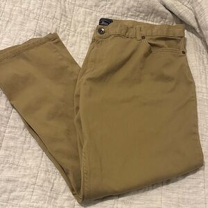 Bass Men's Khaki Chinos